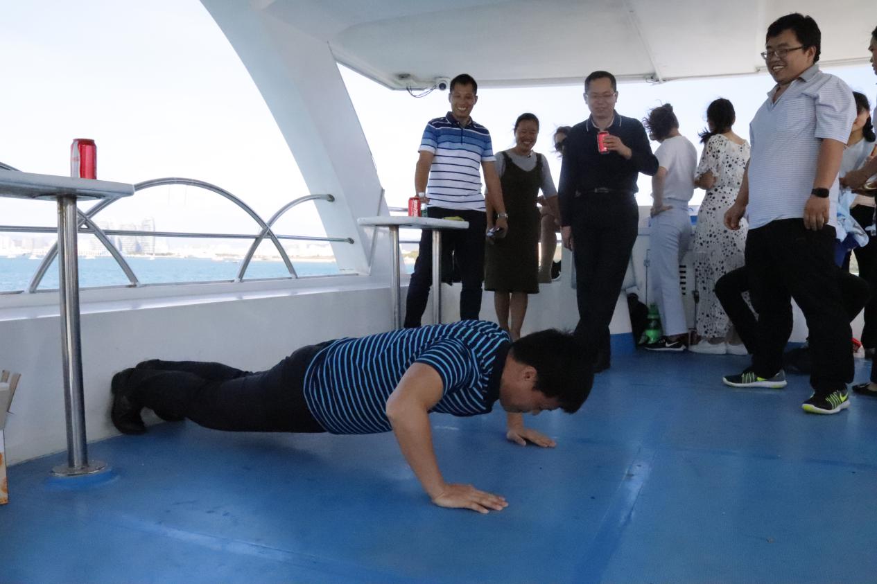 長隆科技娛樂